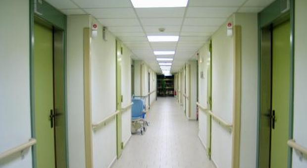 Tragico scambio di pazienti Finiscono nel reparto sbagliato: morti