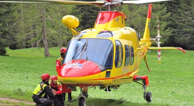 Ragazzina trasportata in elicottero al Ca' Foncello