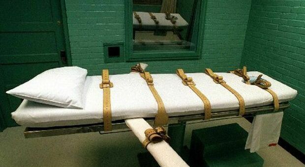 Pena di morte in Alabama, perso il modulo con la scelta della tecnica: giudice blocca l'esecuzione