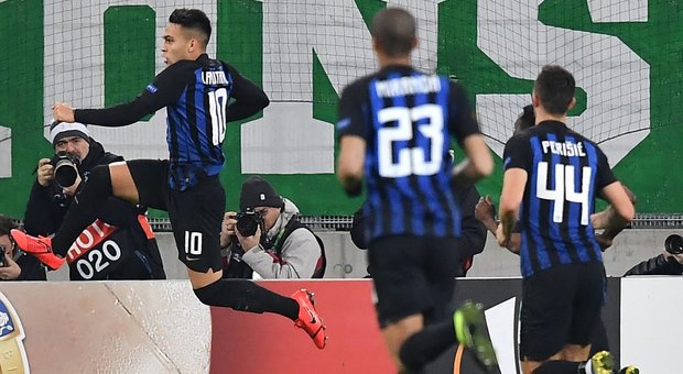 Rapid Vienna-Inter 0-1: Lautaro di rigore avvicina gli ottavi di finale