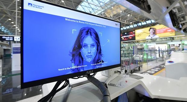 Aeroporto Fiumicino, primo in Italia a sperimentare sistema riconoscimento biometrico