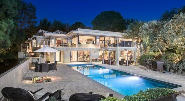 immagine In vendita la villa di Jane Fonda a Beverly Hills