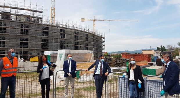 La conferenza stampa tenutasi oggi nel cantiere del nuovo ospedale di Arzignano-Montecchio