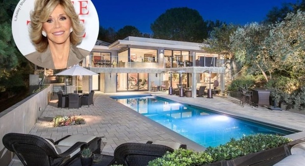 immagine Jane Fonda lascia il fidanzato e vende la villa da 13 milioni di dollari a Beverly Hills
 