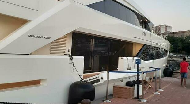 La principessa del Bahrain nel Cilento: lo yacht sceicco fa tappa ad Agropoli