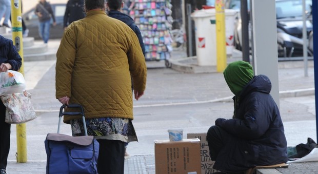 Povertà, Inps: in un mese quasi 76 mila domande per il reddito di inclusione