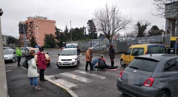 Velletri, mancano le ambulanze: donna investita resta in strada per quasi un'ora