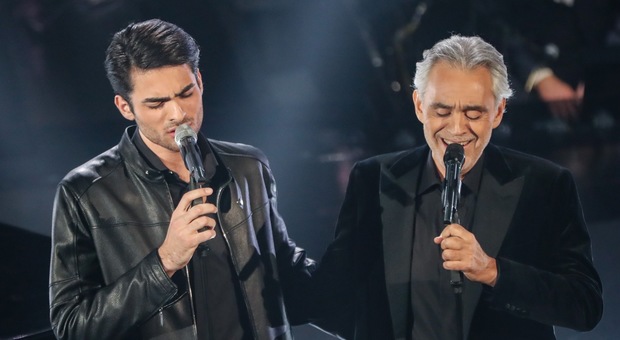 Sanremo 2019, il figlio di Andrea Bocelli fa impazzire i social: «Matteo Bocelli, ti sposerei»