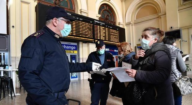 Stop arrivi da Serbia, Montenegro e Kosovo. Bloccati treni, bus e aerei 16 Paesi a rischio