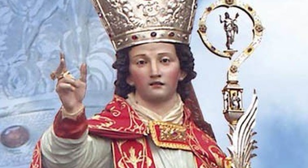 La statua del patrono Sant'Erasmo
