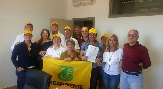 Il Circolo Legambiente Terracina con l'assessore comunale all'Ambiente Emanuela Zappone