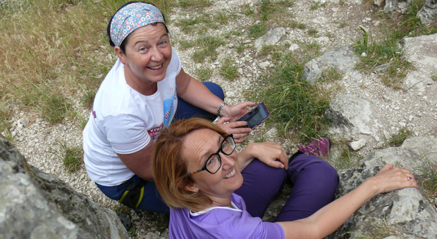 Tumore al seno, l'arrampicata di 4 malate in Abruzzo per ritrovare fiducia