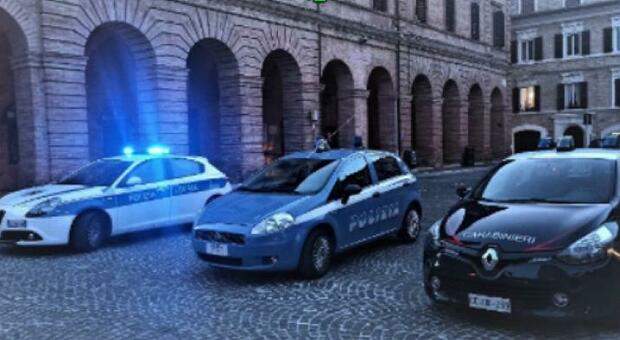 Controlli in centro ad Osimo: 4 multe per violazioni al codice della strada