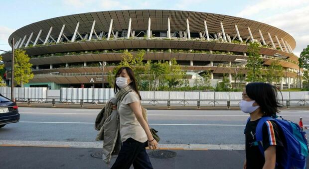 Covid, Tokyo revoca stato di emergenza e alleggerisce le misure