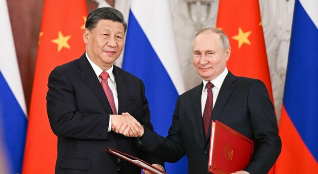 Cina, a picco i rapporti con gli Usa, alle stelle quelli con la Russia, le accuse: «Stati Uniti bloccano l'export di tecnologia»
