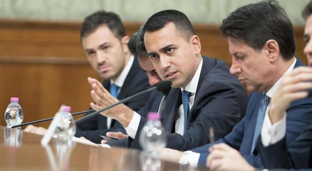 La promessa del vicepremier Di Maio: «Sì all'autonomia solidale, non dividerò mai l'Italia»