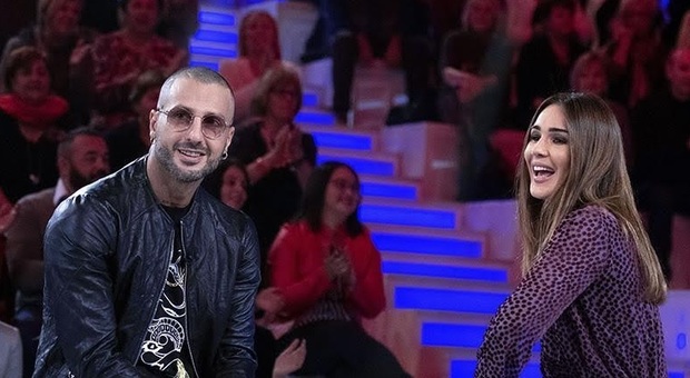 Fabrizio Corona a Verissimo: «Voglio essere seppellito con i miei soldi. Frequento una persona, ma il mio cuore è di Belen»