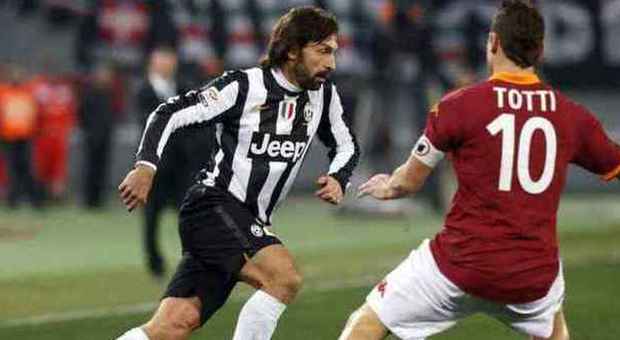 Pirlo e Totti, simboli di Juventus e Roma