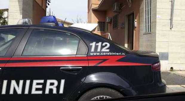 Viterbo, romeni ubriachi aggrediscono carabinieri: due arresti e una denuncia