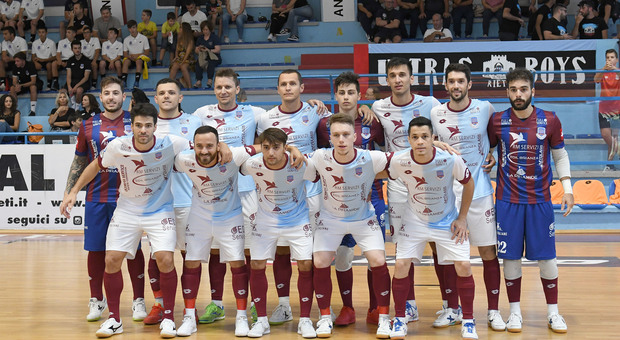 La squadra del Real Rieti che ha vinto il Memorial Stanislao Pietropaoli (Foto Riccardo Fabi/Meloccaro)
