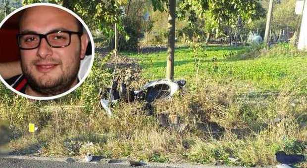 Avellino, si schianta con lo scooter contro un furgone: Paolo muore a 24 anni