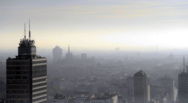 Milano, aria fuorilegge due giorni su 3: il 2020 è l'anno peggiore del decennio per lo smog