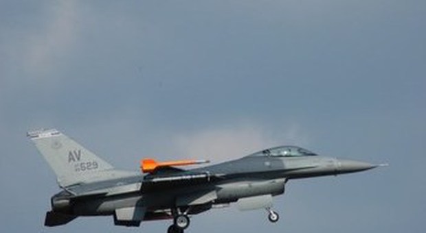 Un F16 (archivio)