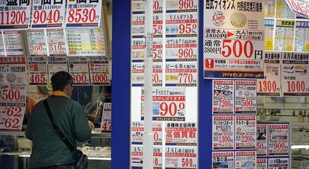 Giappone, le vendite al dettaglio tornano a calare