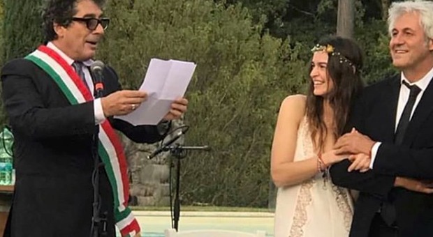 Kasia Smutniak si è sposata, matrimonio a sorpresa con Domenico Procacci: gli ospiti invitati con una scusa Foto