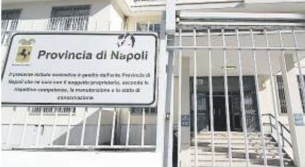 Coronavirus a Napoli, un altro prof contagiato: è allarme tra gli studenti