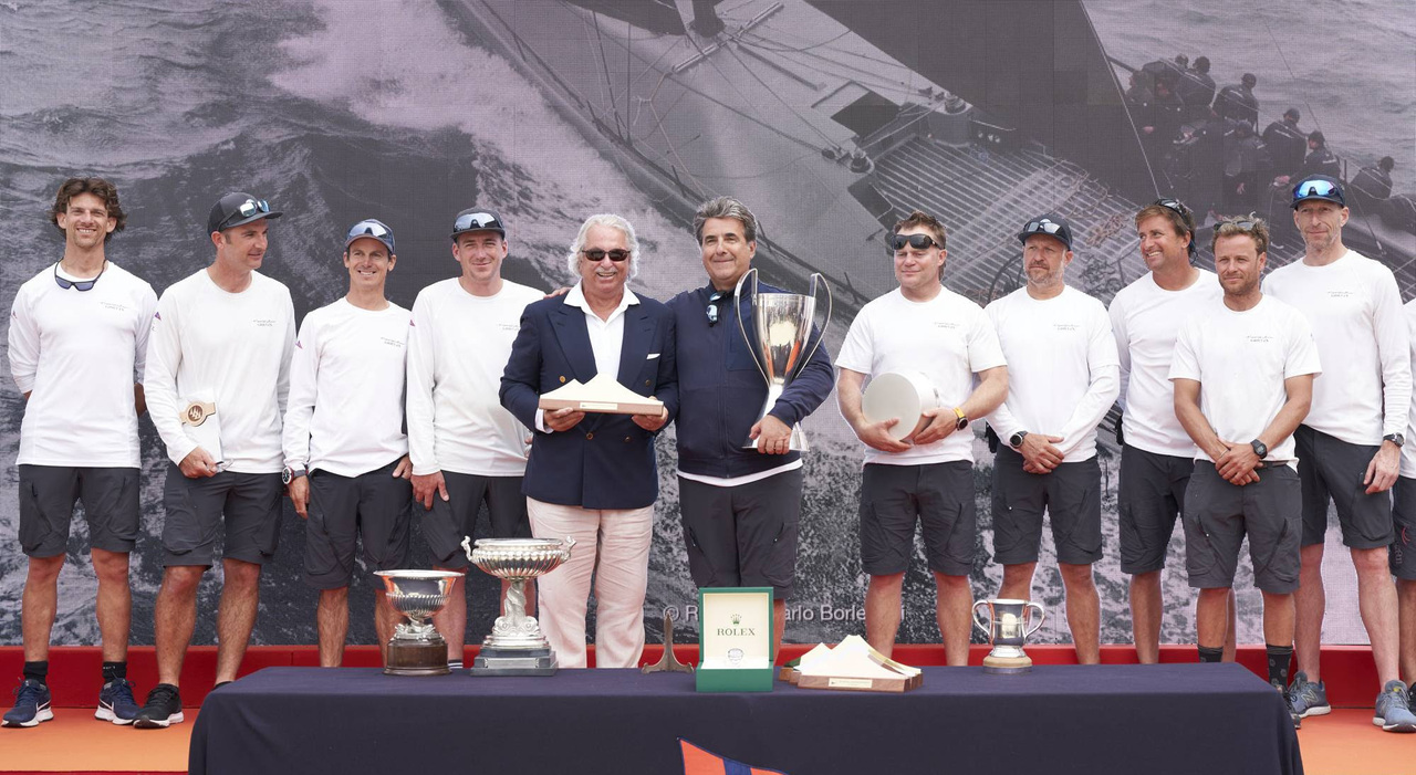 North Star Maxi Peter Dobbins triumphed in Sorrento