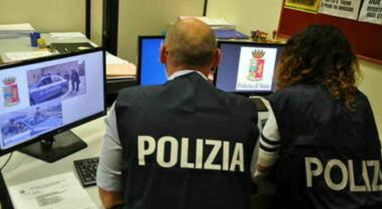 Ancona, adesca una 12enne su Instagram: «Inviami foto osè o finisci nei guai. Ho parenti nelle forze dell?ordine»