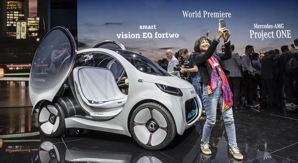 La Smart Vision EQ concept presentata a Francoforte