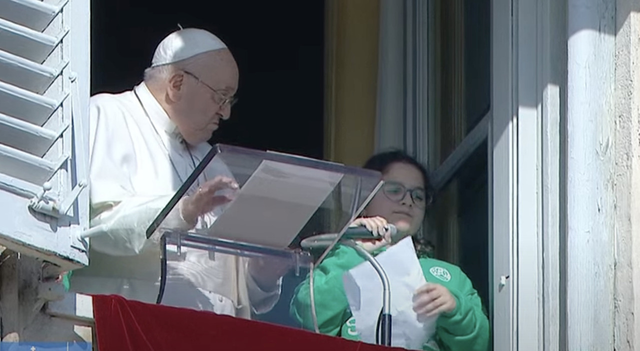 Papa Francisco promueve proyectos de Legambiente durante el Ángelus por primera vez