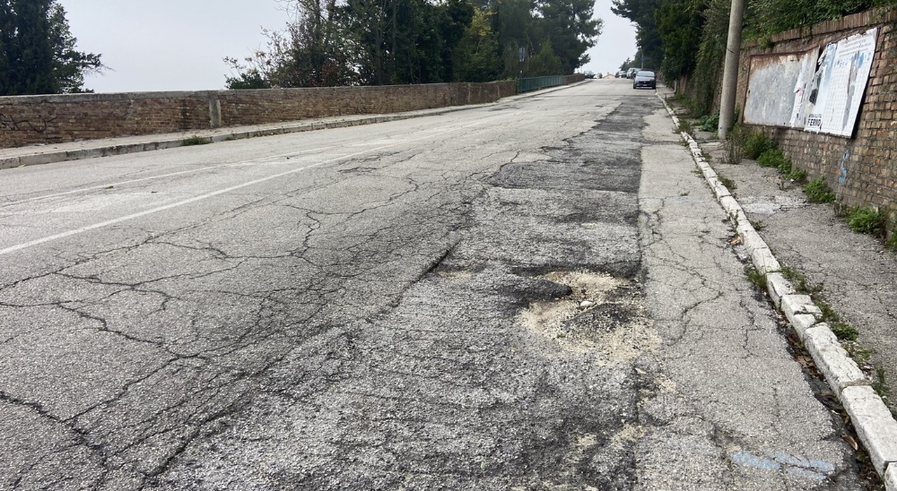 Ancona, a software for potholes like Roma Capitale. Councilor Tombolini: «Mapping of the Gruyere streets»