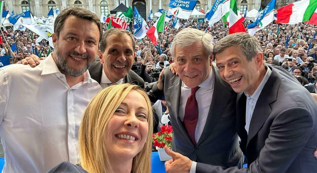 Meloni, segnale a Salvini: «Ddl sicurezza, si cambia». Nuovo stop ai tre mandati: il vertice a Palazzo Chigi