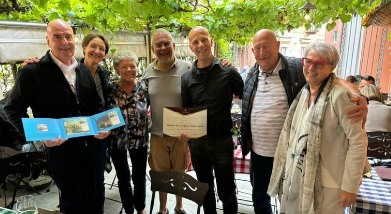 Biglietto Di Auguri Divertente Per Anniversario - Cartolina Umoristica Per Moglie, Marito, Fidanzati - Formato A5 Con Busta