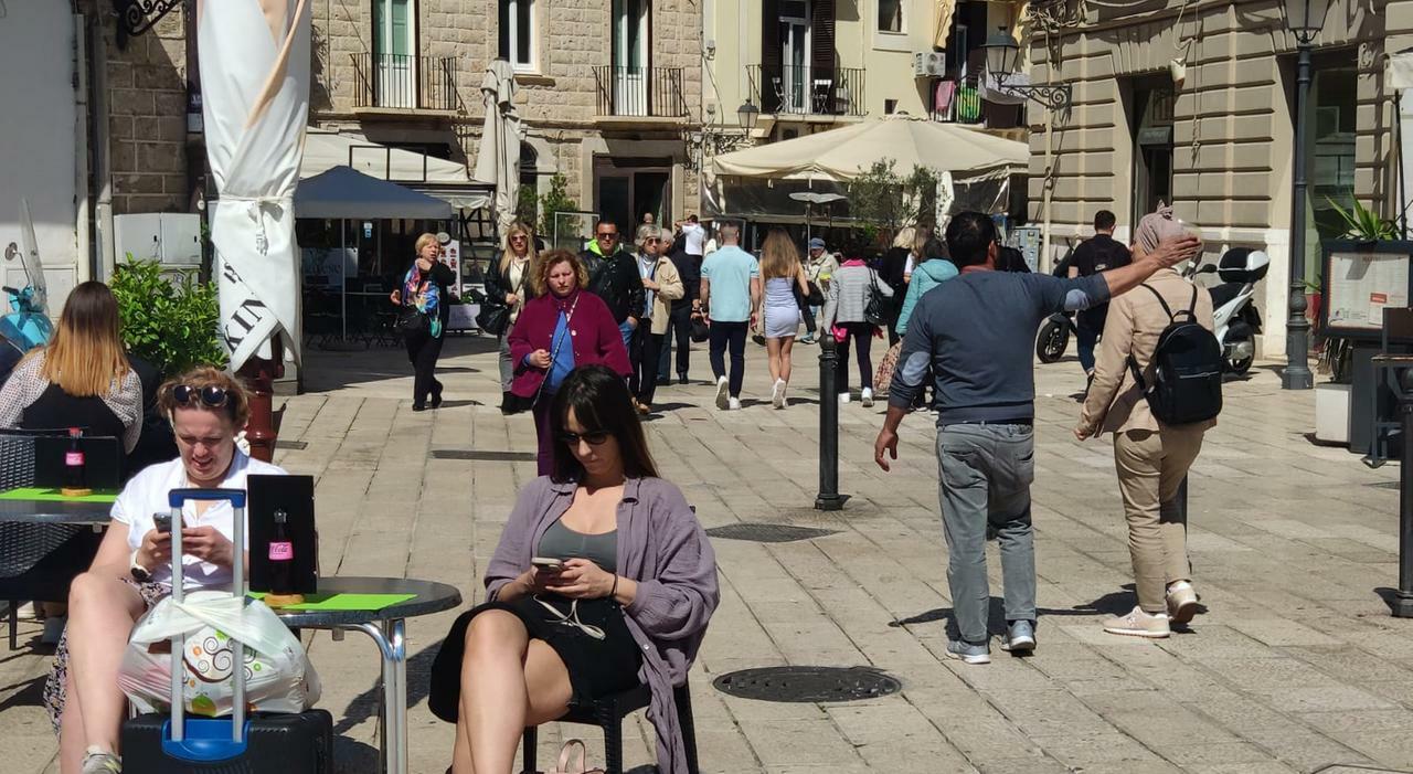 Bari, arriva una card per i turisti: sarà pronta la prossima estate. I dettagli