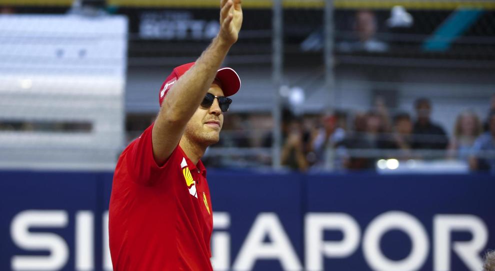 Vettel: «Momento difficile, ma tifosi sempre vicini»