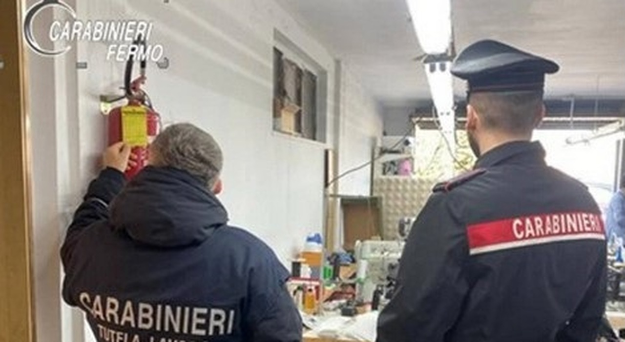 Fermo, lavoro nero e poca sicurezza in cantieri e calzaturifici: maximulte, denunce e sospensioni