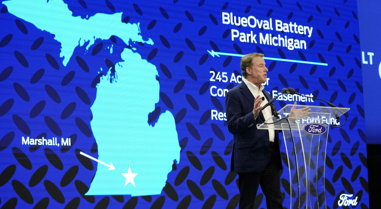 Bill Ford annuncia la costruzione del BlueOval Battery Park