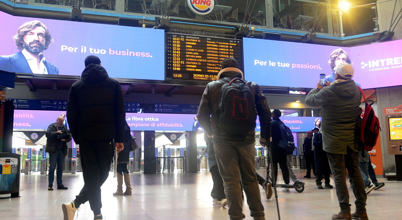 Sciopero del 13 dicembre, stop di 24 ore per il trasporto locale e la sanità: chi si ferma e tutte le fasce di garanzia