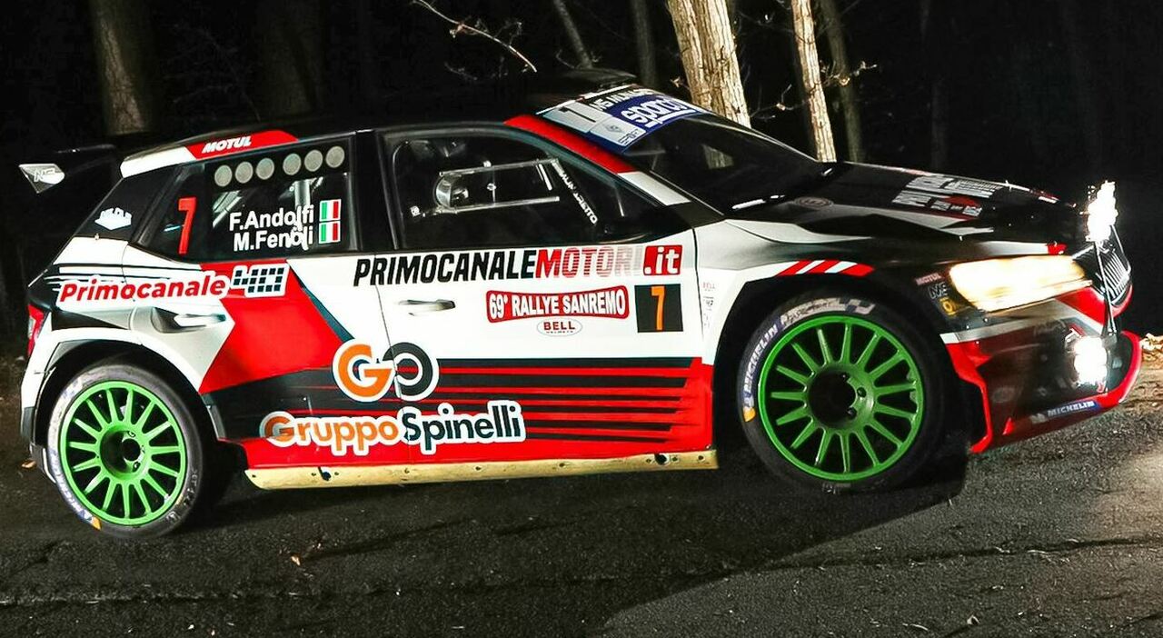 La Skoda Fabia Rally2 di Fabio Andolfi e Manuel Fenoli trionfa al “Sanremo”