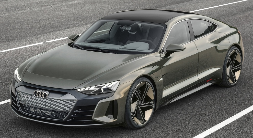 La nuova Audi e-tron GT concept