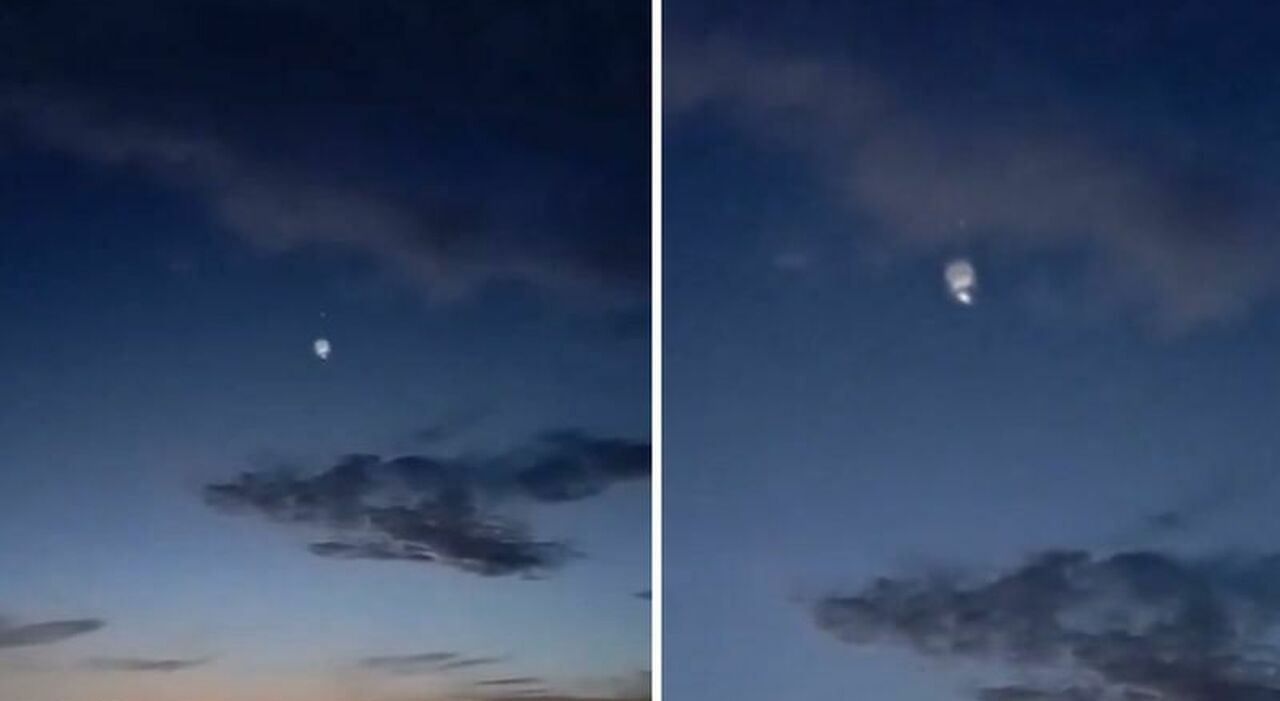 Fascio Di Luce Nel Cielo Oggi