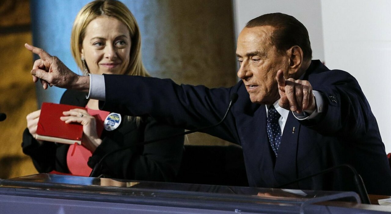 Berlusconi: «Io Indicherò Il Premier Perché Scendo In Campo. Forza ...