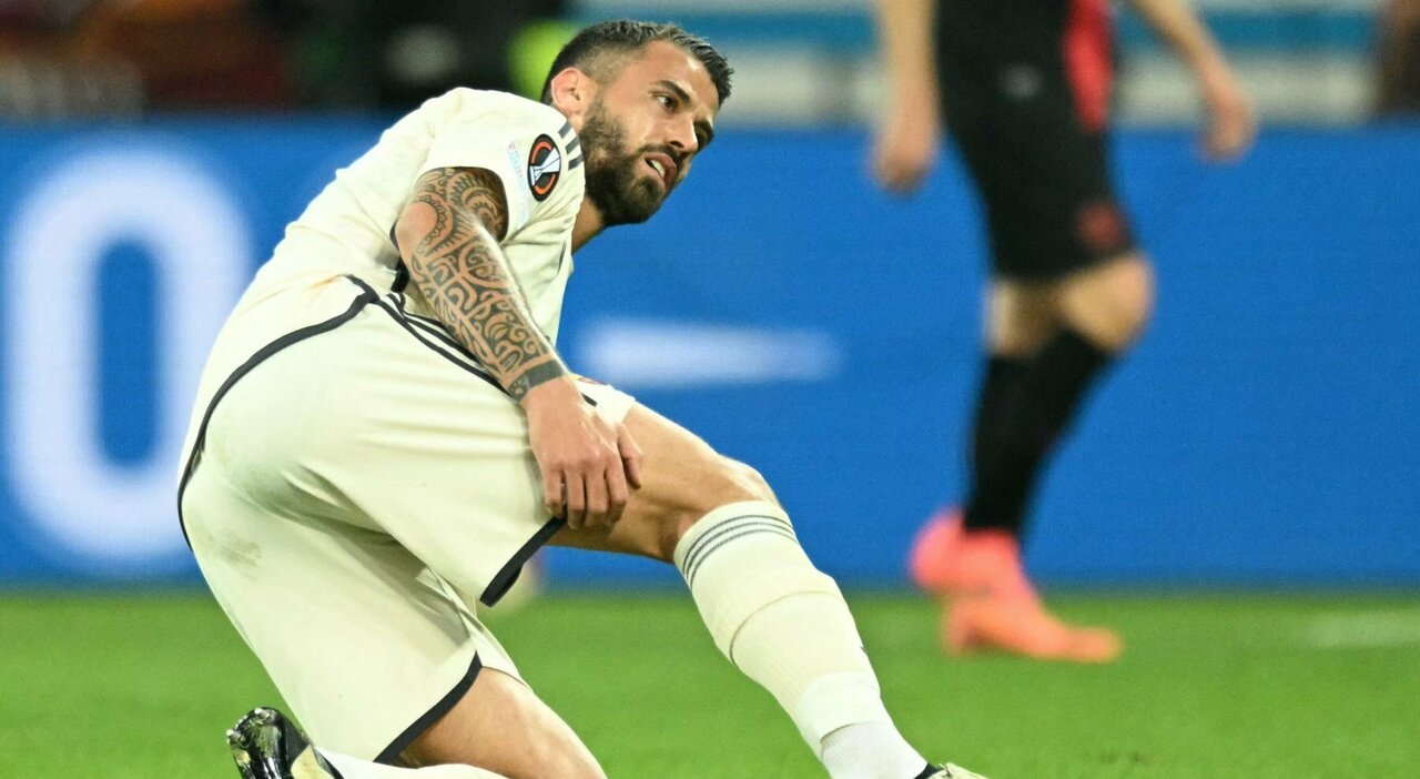 Bad News for Roma and De Rossi as Spinazzola Faces Injury Setback
