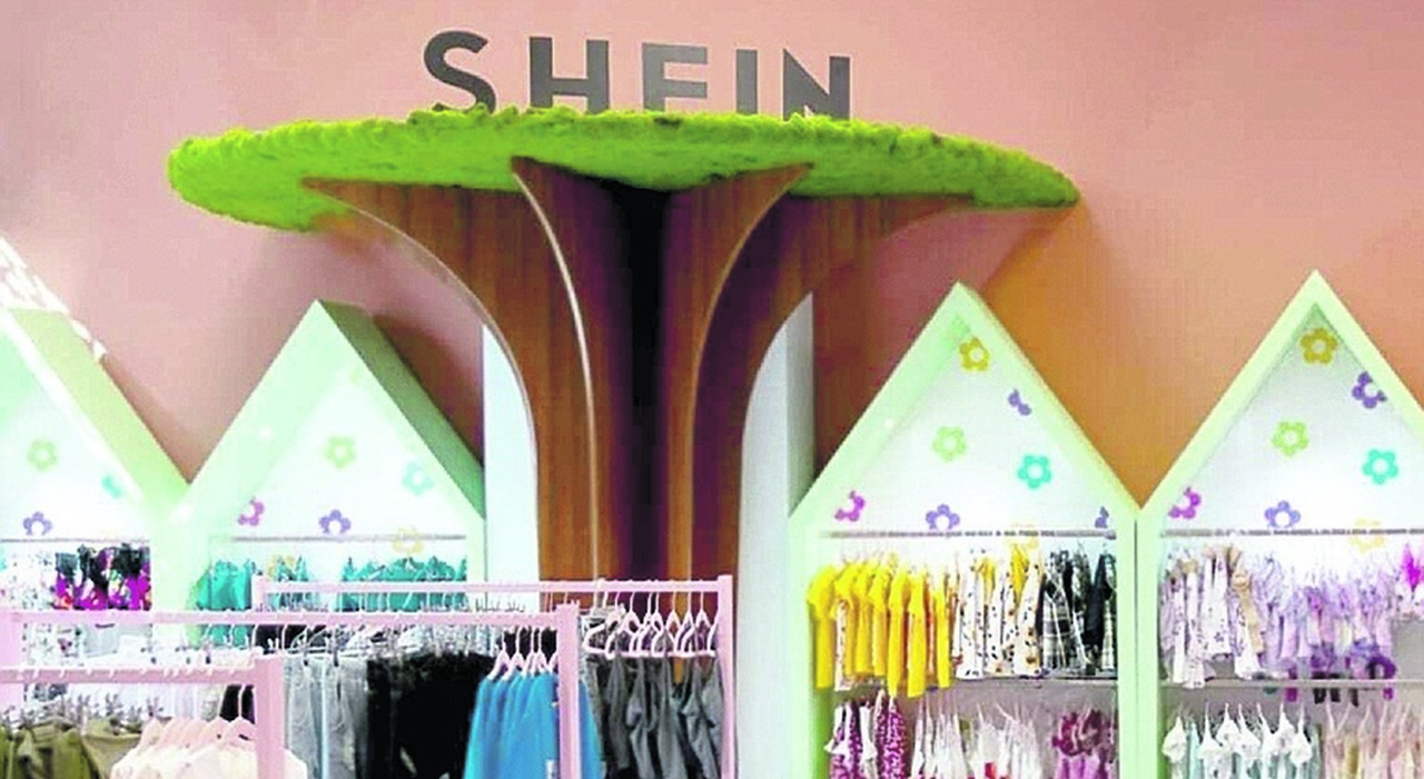 Shein apre a Bari un temporary store a Natale