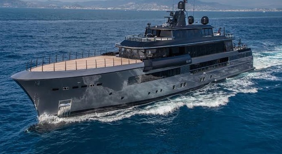 Un CRN 55m Atlante, lo yacht da sogno sarà presente a Viareggio