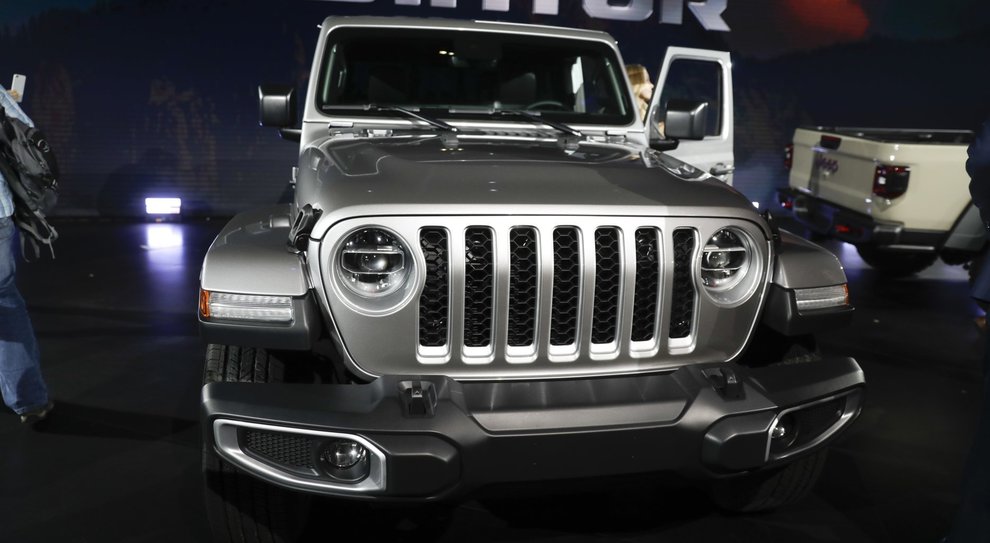 La Jeep Gladiator ha debuttato al Los Angeles auto show